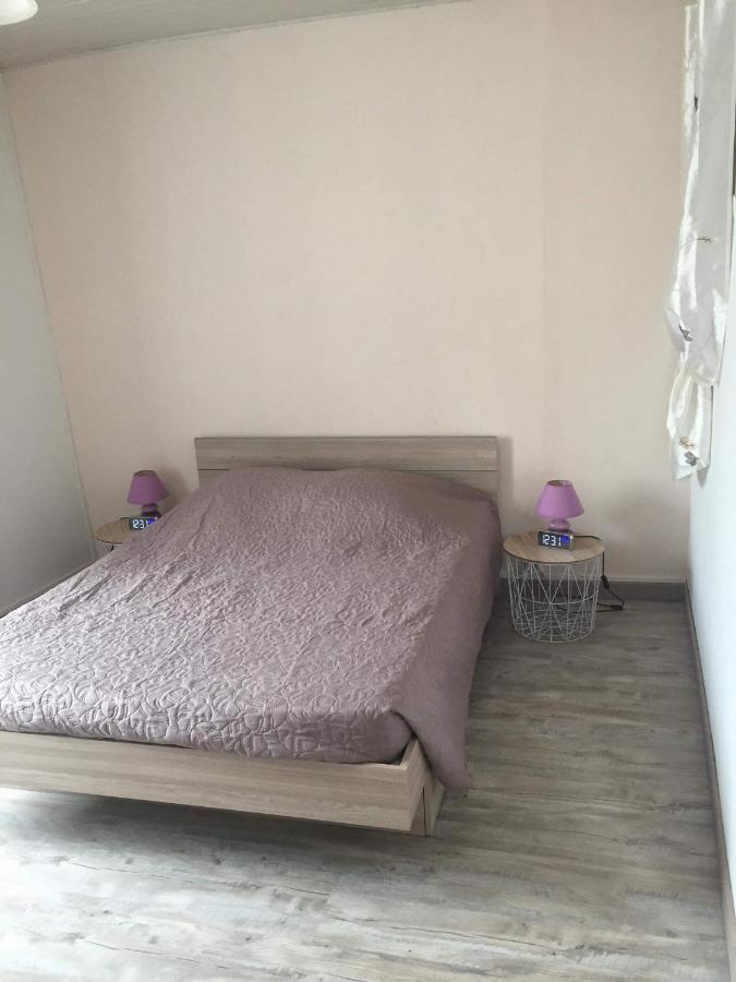 Petite Maison Au Coeur De L Auvergne Jumeaux Ngoại thất bức ảnh