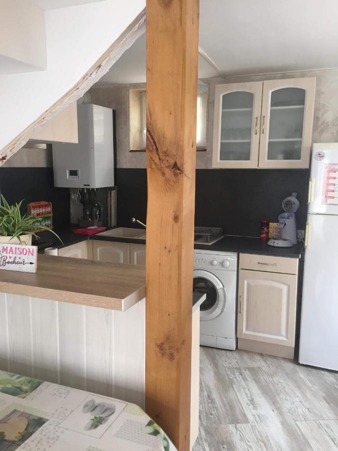 Petite Maison Au Coeur De L Auvergne Jumeaux Ngoại thất bức ảnh